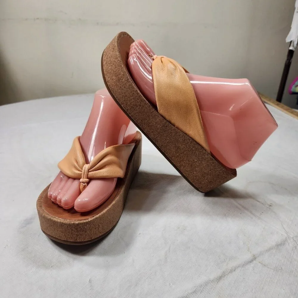 Lucky Brand Womens Size 6.5 Lellina Corck Platform Wedge Thong Orange Sandal 902